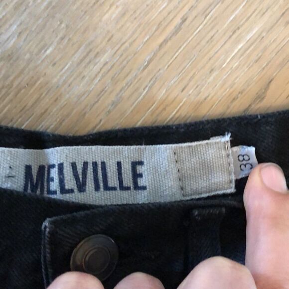 Brandy Melville Black Distressed Jean Shorts, Women’s 38 - Picture 3 of 3